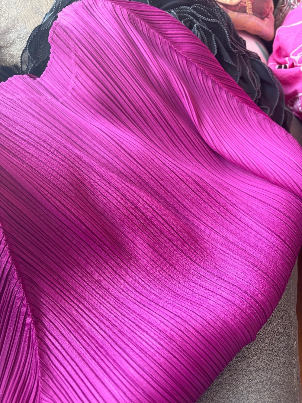 ISSEY MIYAKE ,PLEATS PLEASE, FUSCHIA MIDI DRESS SIZE 3